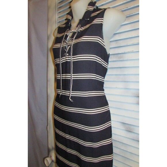 Beachlunchlounge XS sleeveless dress  - Picture 8 of 8